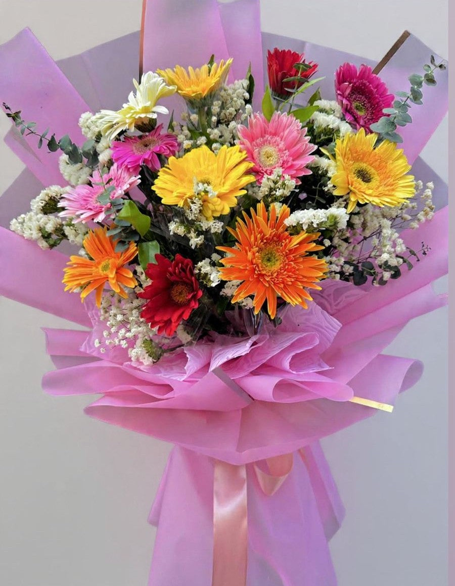 10 Daisies Bouquet