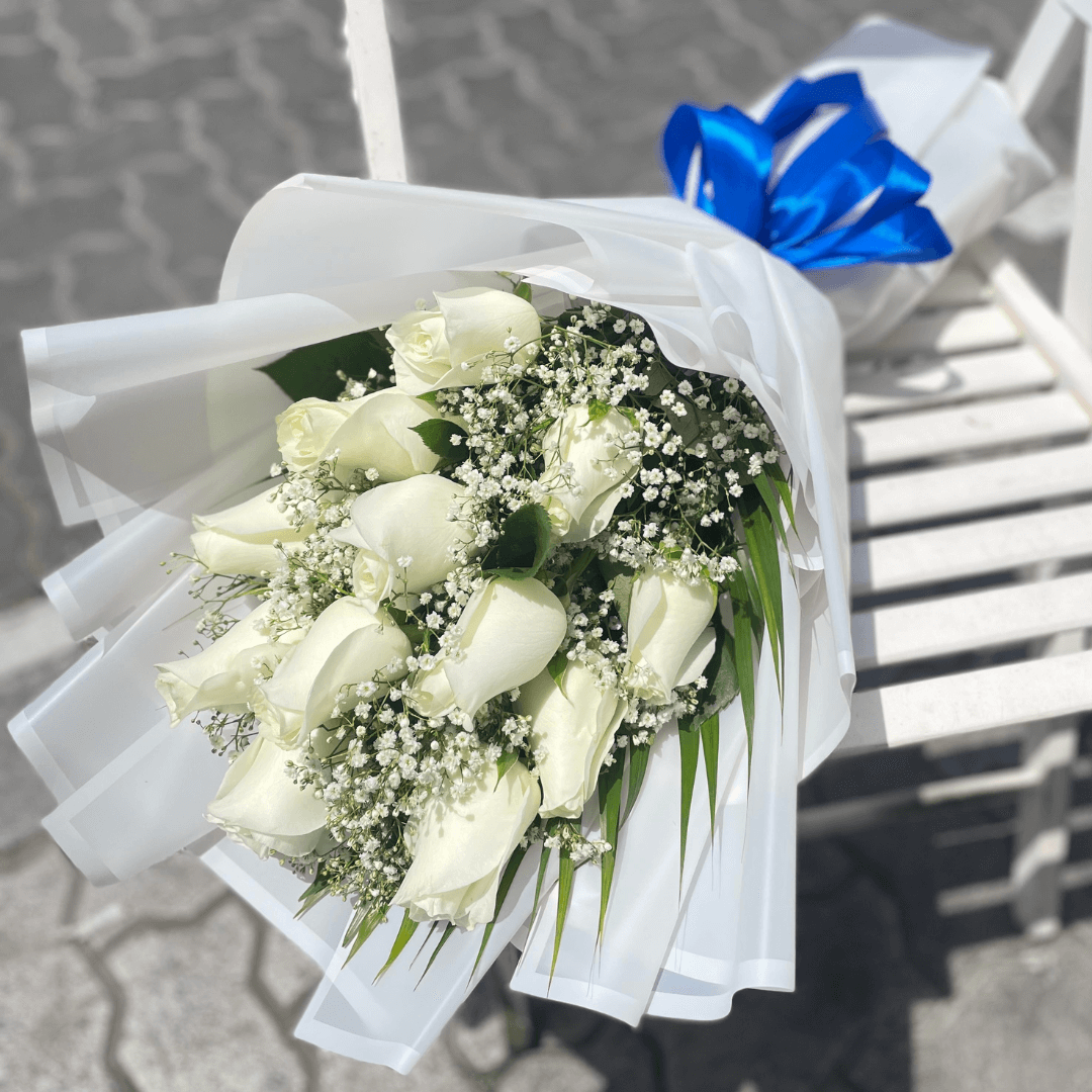 12 Roses Bouquet