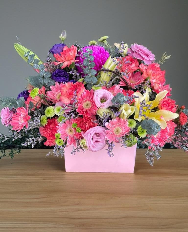 Assorted Flowers Bag Large
